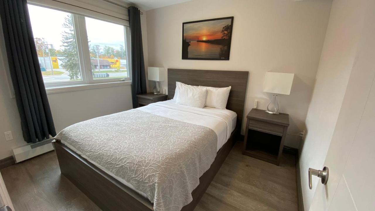 Amber Hotel Grand Bend Εξωτερικό φωτογραφία