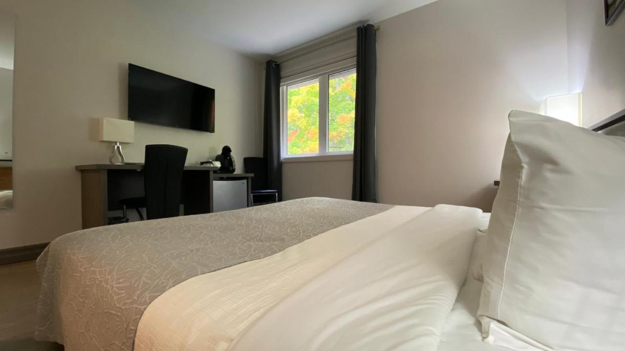 Amber Hotel Grand Bend Εξωτερικό φωτογραφία