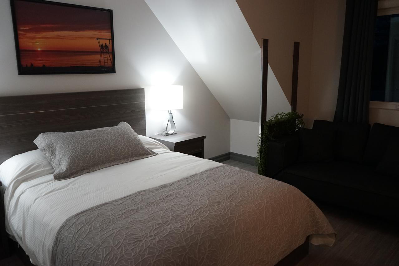 Amber Hotel Grand Bend Εξωτερικό φωτογραφία