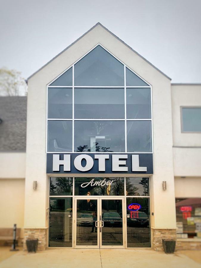Amber Hotel Grand Bend Εξωτερικό φωτογραφία